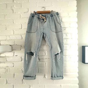 One Teaspoon Light Wash Ripped Jeans
